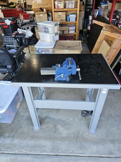 HD Work Bench Table W/Electrical Outlets