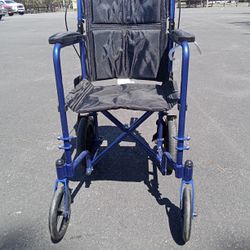  Wheelchair 