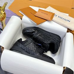 LV Men’s Sneaker With Box 2026 New 