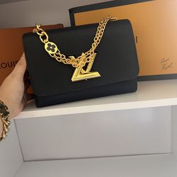 Louis Vuitton* Twist Belt Chain Pouch Black, Luxury, Bags