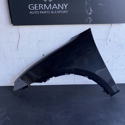 Porsche Macan. Electric 2026 Fender Lh Oem