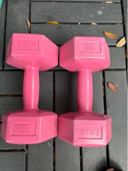 Weights 7.5 LB