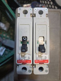 Eaton 20A circuit breaker