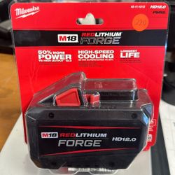 Milwaukee M18 Red Lithium HD 12.0