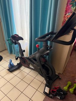 Peloton bike+