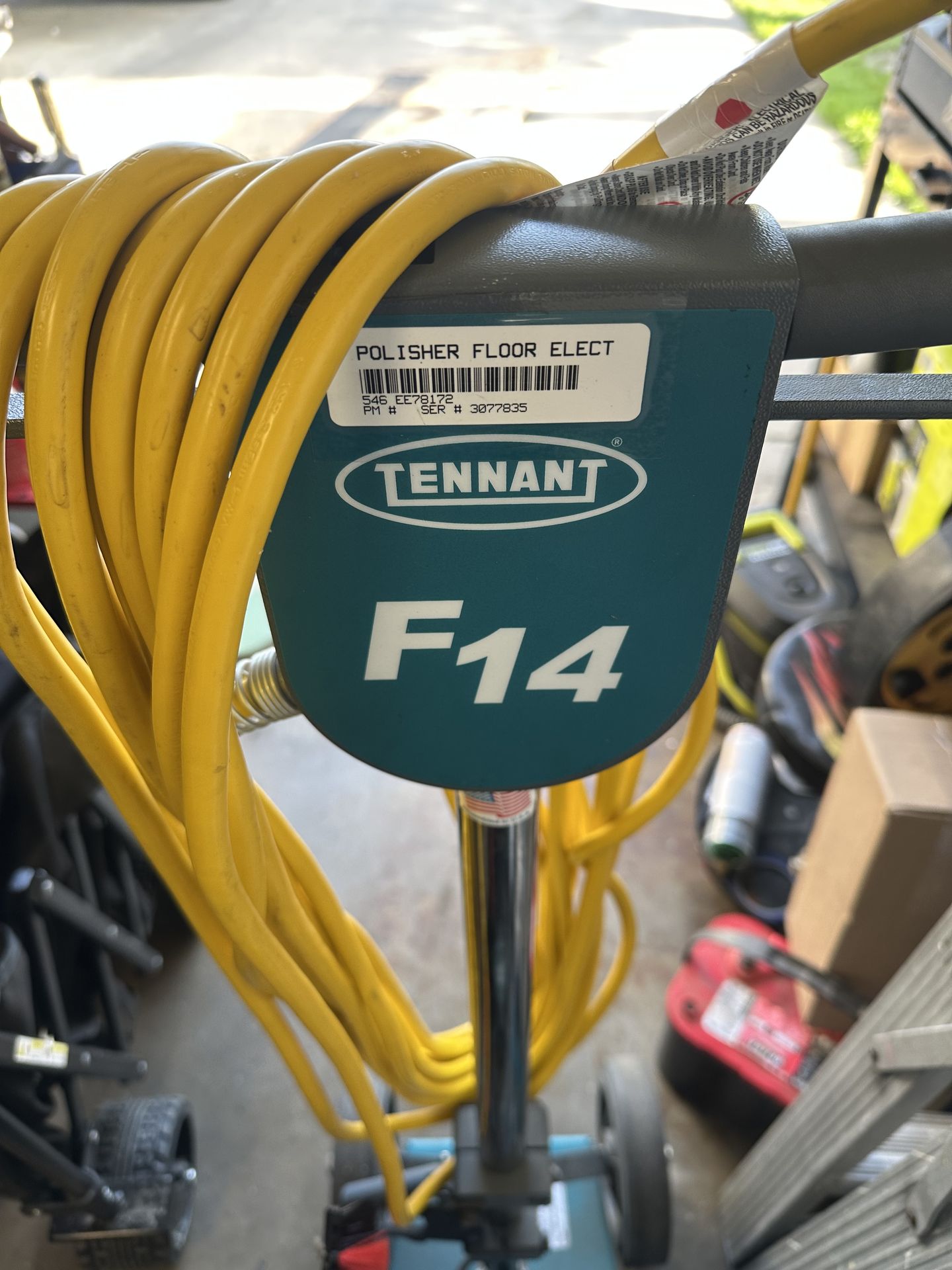 Floor scrubber tenant