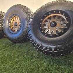 4 NEW UTV WHEELS&TIRES 32-10R15 4X137 MAXXIS TIRES