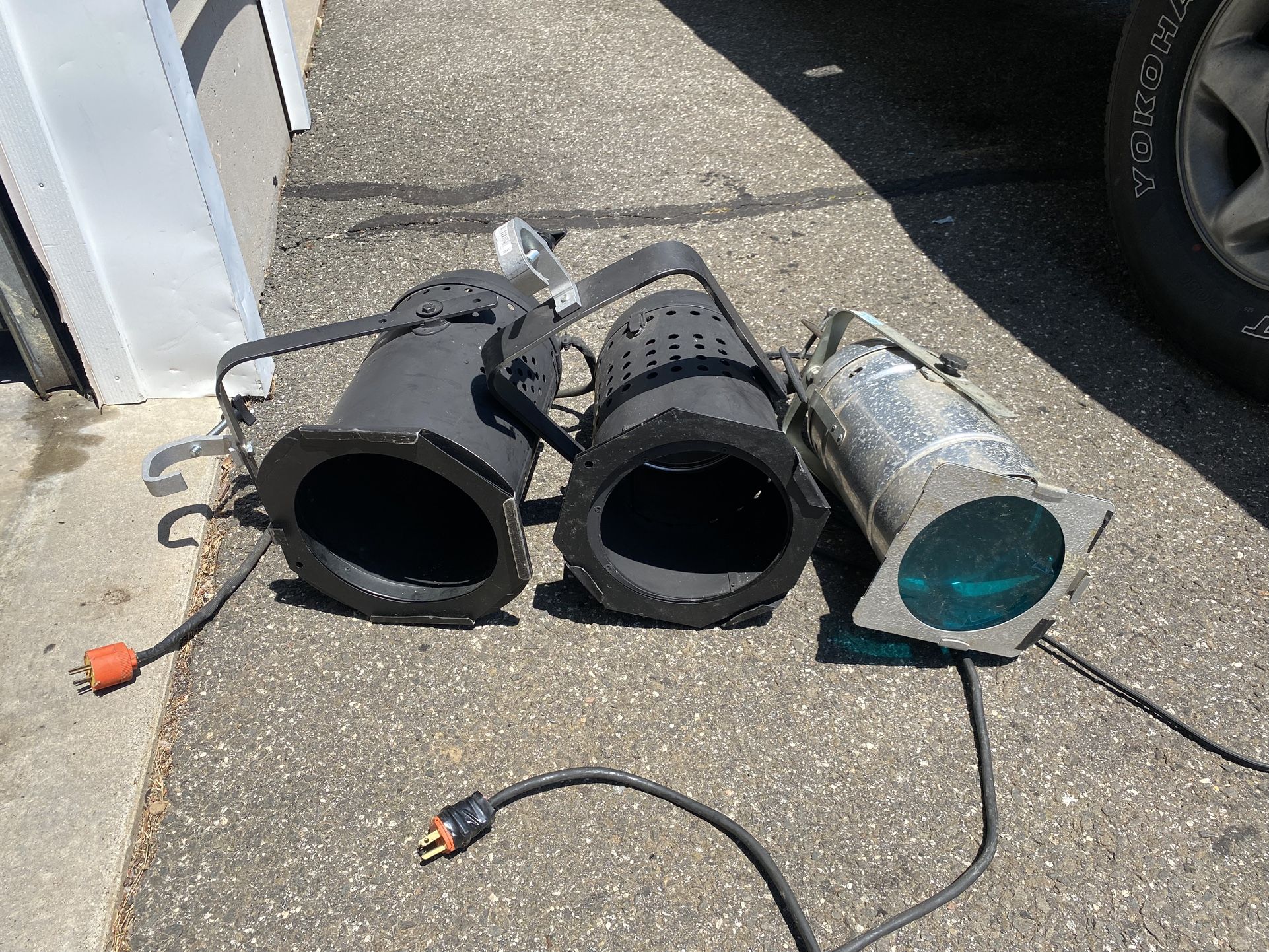 2 Par 64 & 1 Par 56 Stage Lights