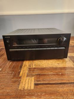 Onkyo TX NR 1009 9.2 135W / Ch. Home Theater Receiver