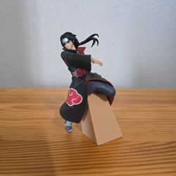 Itachi Figure