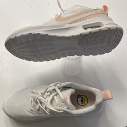 Tenis Shoes