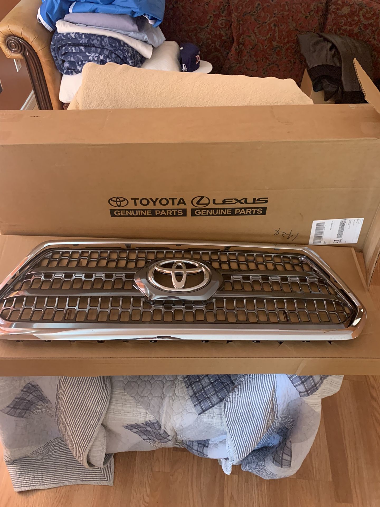 2018 Toyota  Tacoma  Grille OEM