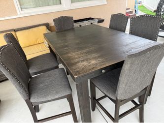 Dining table set with leaf