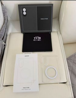 Samsung Galaxy Fold 8
