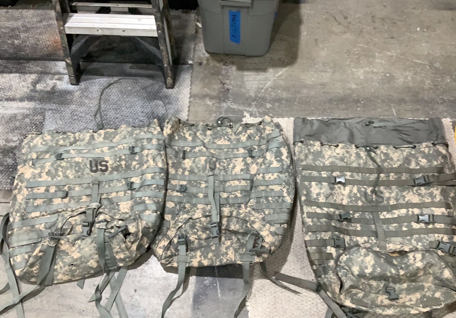 (Lot of 5 )US Army Large Rucksacks In ACU Camouflage