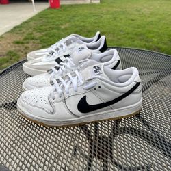 NIKE AND ADIDAS SHOES (USED) READ DESCRIPTION 