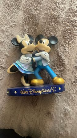 Minnie and Mickey Statue  