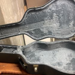 Hard Shell Guitar Case