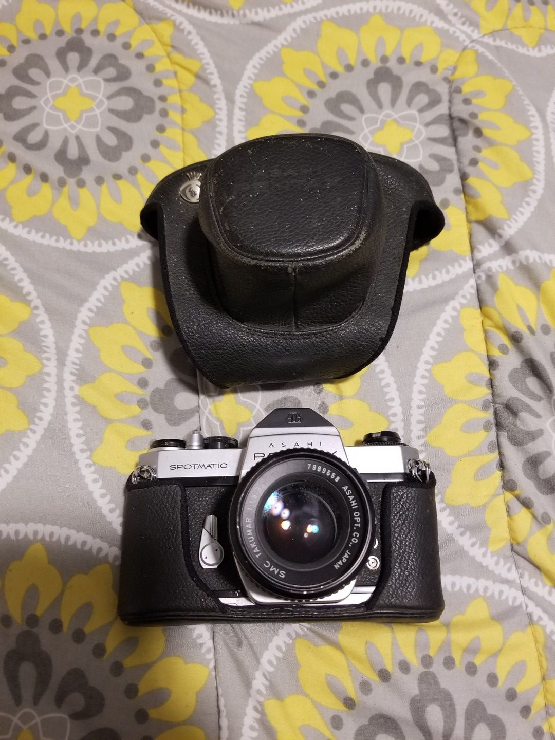 Asahi Pentax Spotmatic SP II 35mm Film Camera (OBO)
