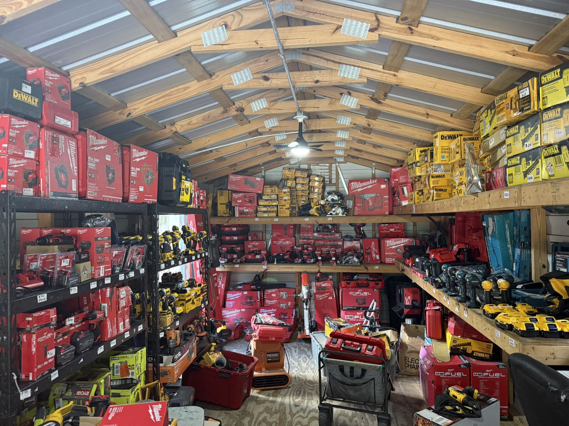 Brand New Milwaukee Dewalt Makita Ridgid And More Plant Cory Florida 