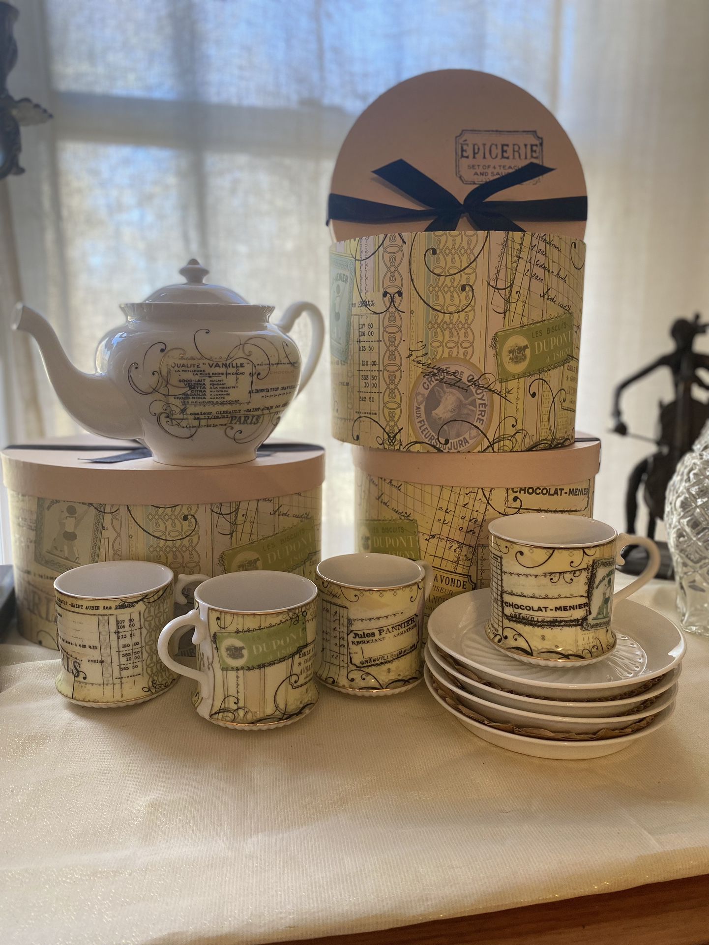 Rare - Rosanna Porcelain Tea Set For 8 