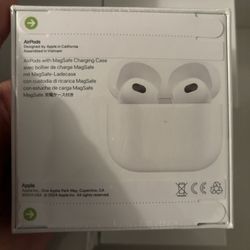 AirPods Gen 3 