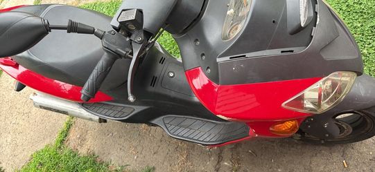 Jiajue 150cc mopad