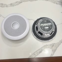 Fusion XS Series 6.5-inch marine speaker, model XS-F65.