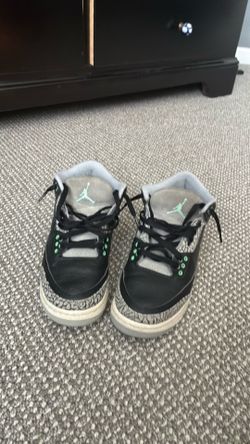 Used kids Jordan threes