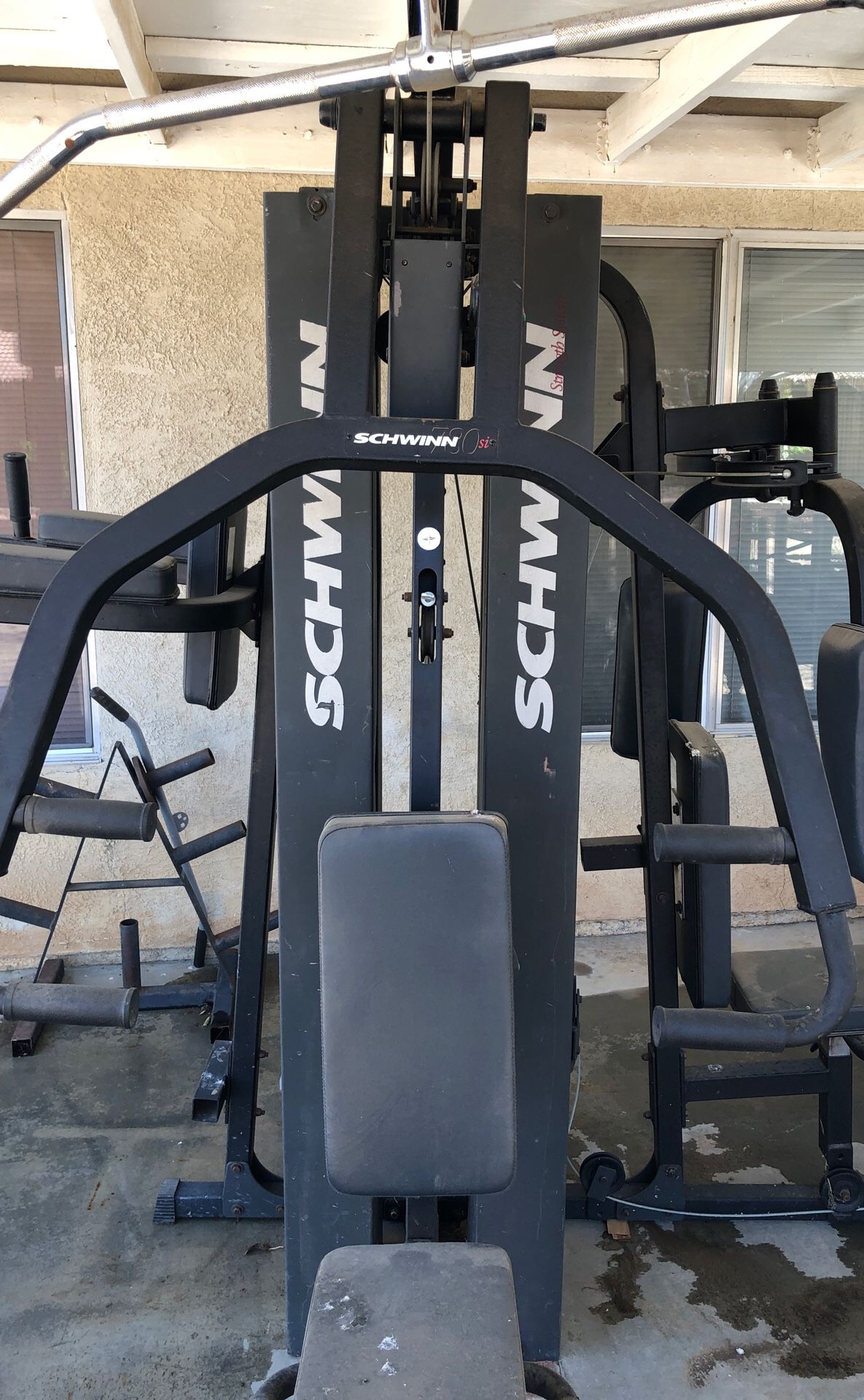 Schwinn 780 si home gym hotsell