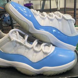 Jordan 11 Low University Blue ‘UNC’ 2017 Size 11.5 Pre-Owned/Used OG ALL! Great Condition! 100% AUTHENTIC!