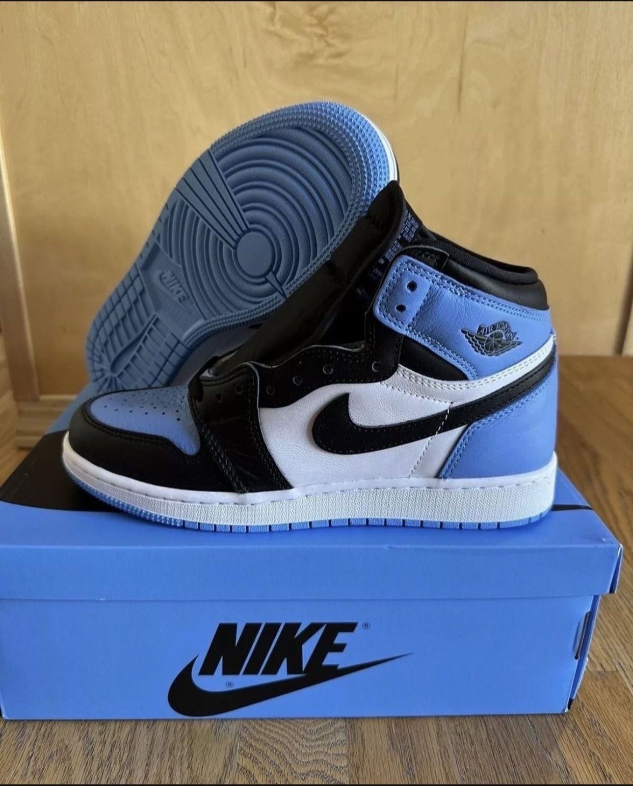 Nike Air Jordan 1 Retro OG High UNC Toe GS FD1437-400 Size 7Y/8.5W Brand New 
