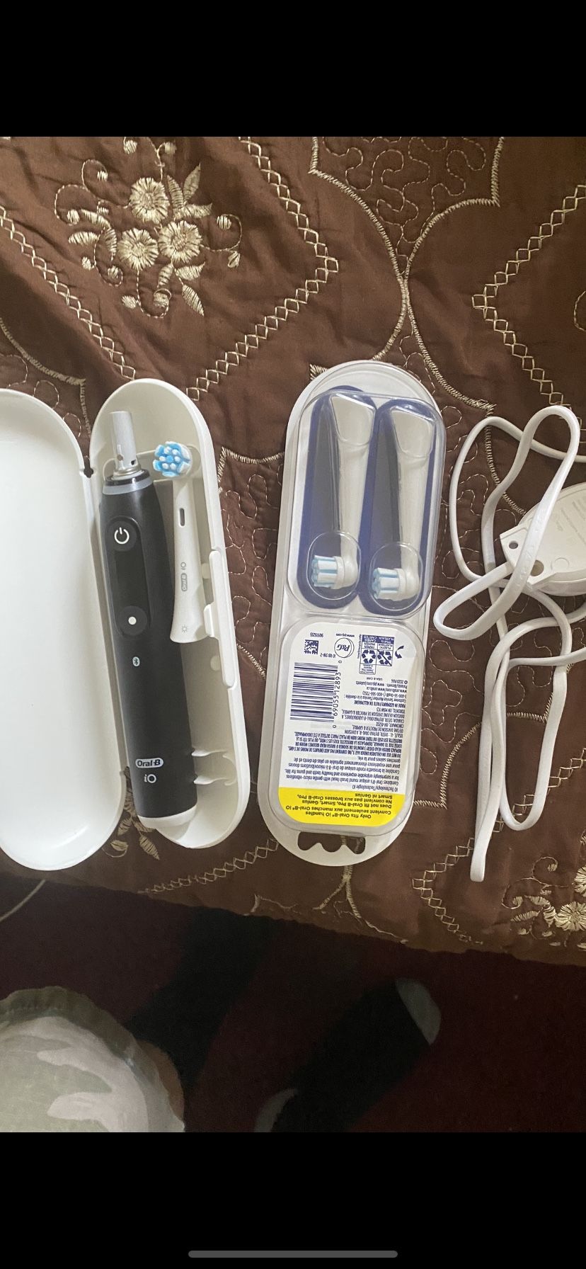 Oral-B iOS 6 Electric toothbrush