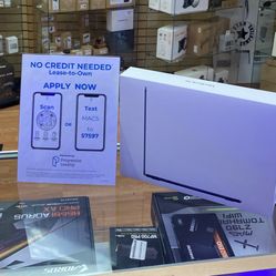 13inch MacBook Air M3 / 8gb Ram / 256gb SSD