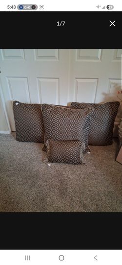 Shams With Pillows Set