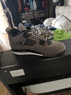 Jordan retro 4 cave stone