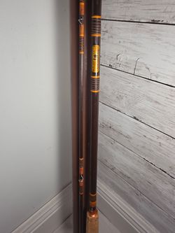 Browning Silaflex Model 322985, a vintage fiberglass fly rod.