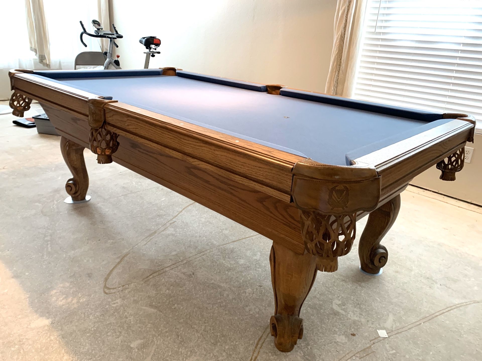 Connelly 7 foot pool table for Sale in Chandler, AZ OfferUp