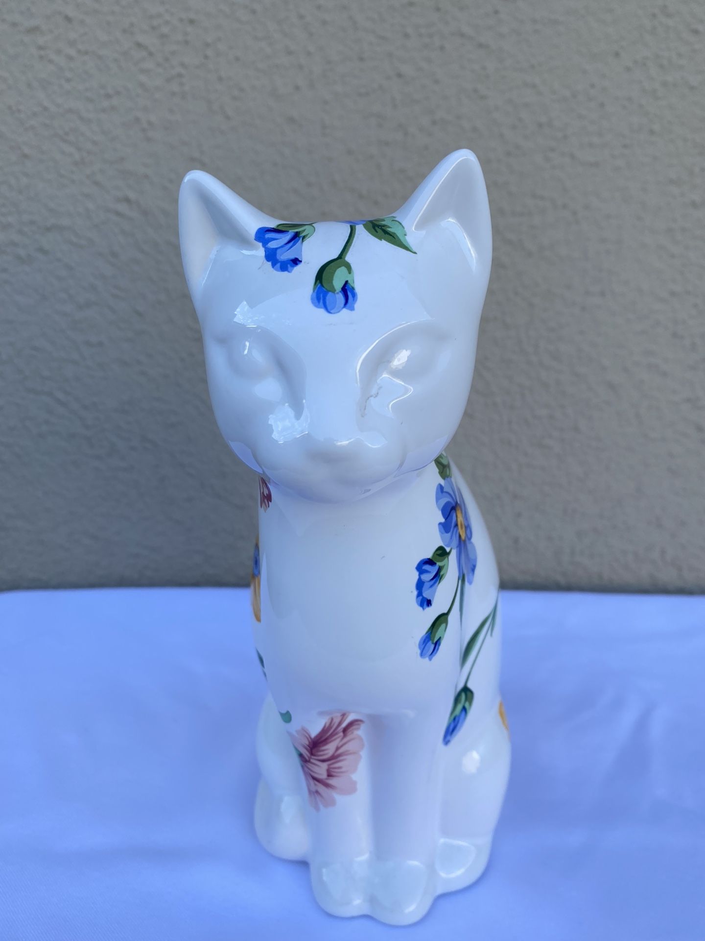 Vintage Tiffany & Co. Sintra White Floral Porcelain Cat. for Sale