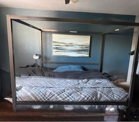 Cal king bed with mattress