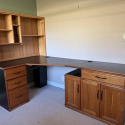 L-shaped corner desk