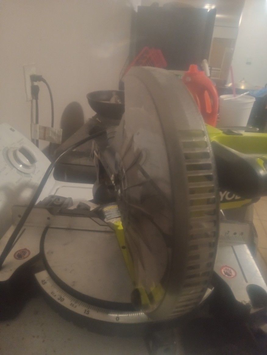 Ryobi Table Saw