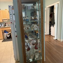  Lighted Cabinet – Glass Shelves & Mirror Back