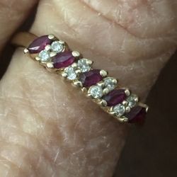 14k Gold Ruby Ring
