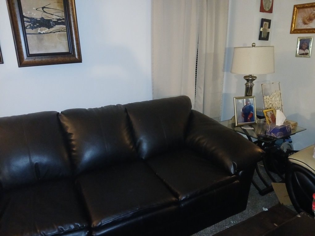 Sofa And Love Seat With 2 Glass End Tables