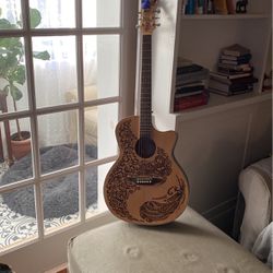 Luna Henna Paradise Acoustic/electric Guitar 