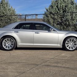 2012 Chrysler 300