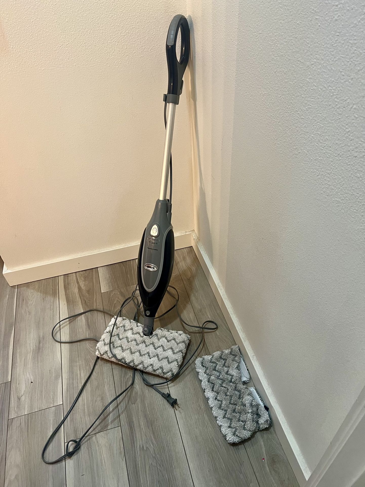 Shark Professional Steam Pocket Mop - Dark blue 