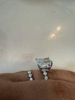 Lab grown diamond