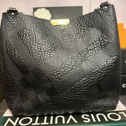 Like New Burberry Purse